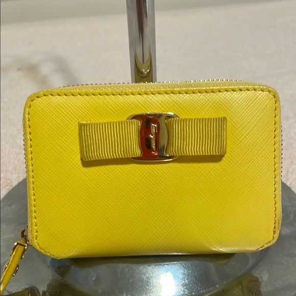 Salvatore Ferragamo Handbags - Salvatore Ferragamo Yellow Leather Coin Purse